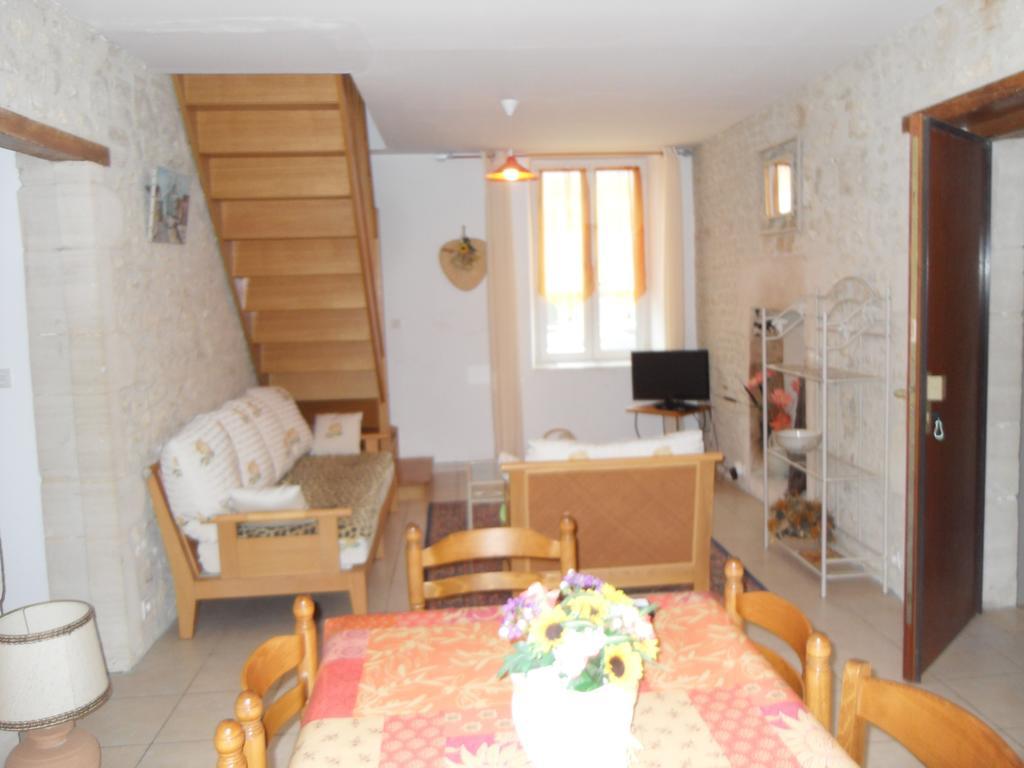 Maison En Pierre Apartment Port-en-Bessin-Huppain Cameră foto